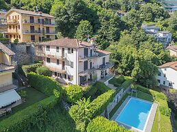 Casa Vela by Rent all Como