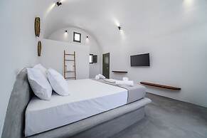 Amethyst Luxury Suites - Oia Junior Suite