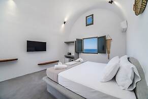 Amethyst Luxury Suites - Oia Junior Suite