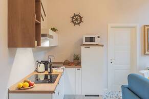 Cinque Giornate 70 Suites by Rent all Como