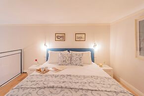 Cinque Giornate 70 Suites by Rent all Como