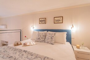 Cinque Giornate 70 Suites by Rent all Como