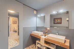 Cinque Giornate 70 Suites by Rent all Como