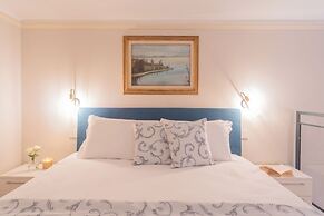 Cinque Giornate 70 Suites by Rent all Como