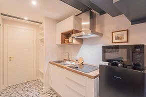 Cinque Giornate 70 Suites by Rent all Como