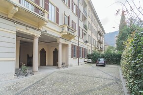 Cinque Giornate 70 Suites by Rent all Como