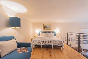 Cinque Giornate 70 Suites by Rent all Como