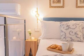 Cinque Giornate 70 Suites by Rent all Como