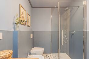 Cinque Giornate 70 Suites by Rent all Como