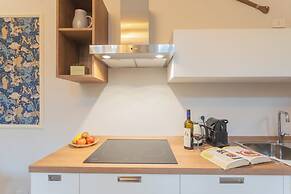 Cinque Giornate 70 Suites by Rent all Como