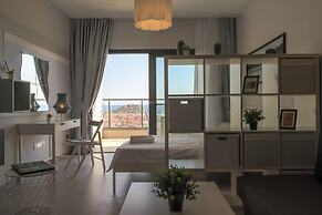 Caesar Blue Seaside Luxury Apartments