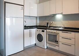 Caesar Blue Seaside Luxury Apartments