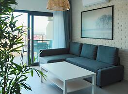 Caesar Blue Seaside Luxury Apartments