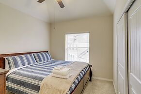 8 Mi to the Galleria: Home w/ Balcony + Yard