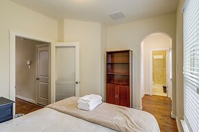 8 Mi to the Galleria: Home w/ Balcony + Yard