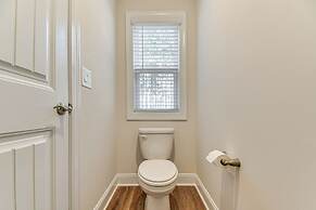 10 Mi to Downtown: Raleigh Family Retreat