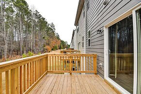 10 Mi to Downtown: Raleigh Family Retreat