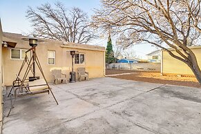 Cozy Home w/ Grill & Games in Albuquerque!