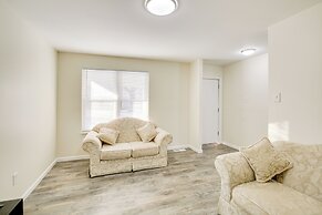 9 Mi to Forest Park: Pet-friendly Home in St Louis