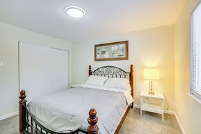 9 Mi to Forest Park: Pet-friendly Home in St Louis