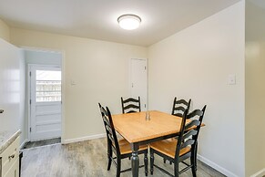 9 Mi to Forest Park: Pet-friendly Home in St Louis