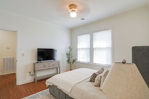 Walk to Oxford Square & Ole Miss: Central Home!