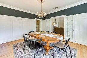 Walk to Lakebottom Park: Historic Columbus Home