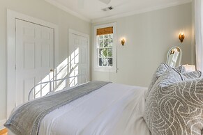 Walk to Lakebottom Park: Historic Columbus Home