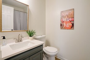 2 Blocks to Oxford Square: Ole Miss Retreat