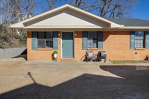2 Blocks to Oxford Square: Ole Miss Retreat