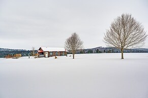 Ride From Your Door: Cabin w/ Vast Trail Access!