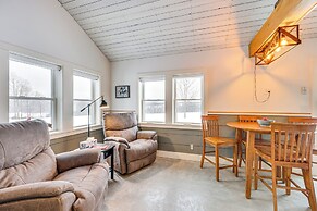 Ride From Your Door: Cabin w/ Vast Trail Access!