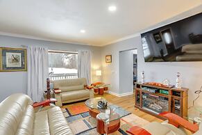 7 Mi to Cedar Point: Group Getaway in Huron