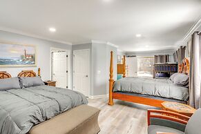 7 Mi to Cedar Point: Group Getaway in Huron