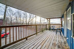 Rustic Apartment w/ Sunset Views in Elkhart!