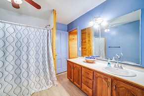 Rustic Apartment w/ Sunset Views in Elkhart!