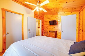 Rustic Apartment w/ Sunset Views in Elkhart!