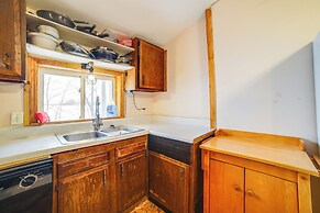 Rustic Apartment w/ Sunset Views in Elkhart!