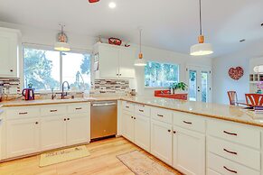 Near San Luis Obispo Wine Country: Mtn-view Haven