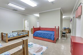 Private Boat Ramp & Dock: Kentucky Lake Cabin!