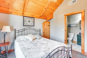 Private Boat Ramp & Dock: Kentucky Lake Cabin!