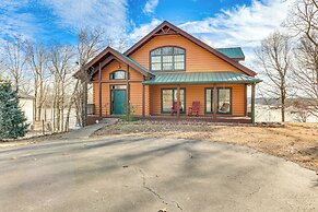 Private Boat Ramp & Dock: Kentucky Lake Cabin!
