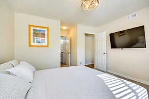 15 Mi to Greensboro: Archdale Condo w/ Fireplace