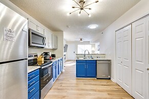 15 Mi to Greensboro: Archdale Condo w/ Fireplace