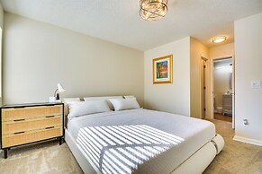 15 Mi to Greensboro: Archdale Condo w/ Fireplace