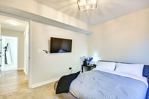 15 Mi to Greensboro: Archdale Condo w/ Fireplace