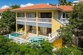 Tropical Twilight Haven Unwind in Style