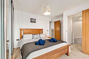 Maes-y-berllan - Close to Village and Beach