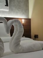LAZÖY HOTEL