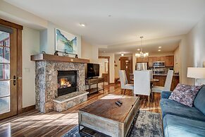 Bright, Mountain Modern Breckenridge Condo 1 Bedroom Condo